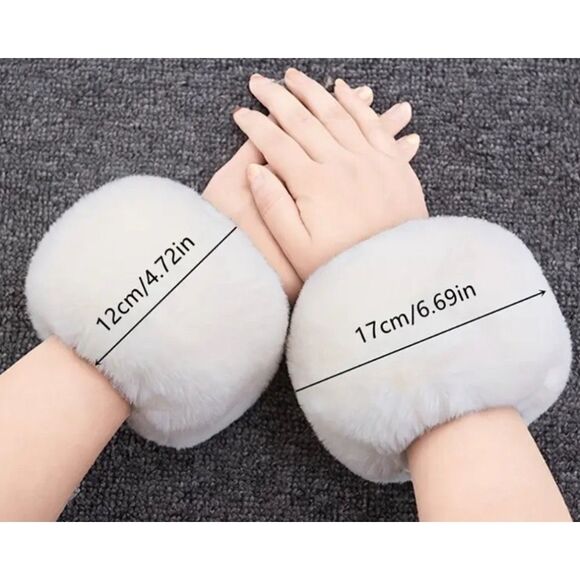 White Elegant Faux Fur Cuffed Sleeve Arm Warmers-One Size - Picture 4 of 6